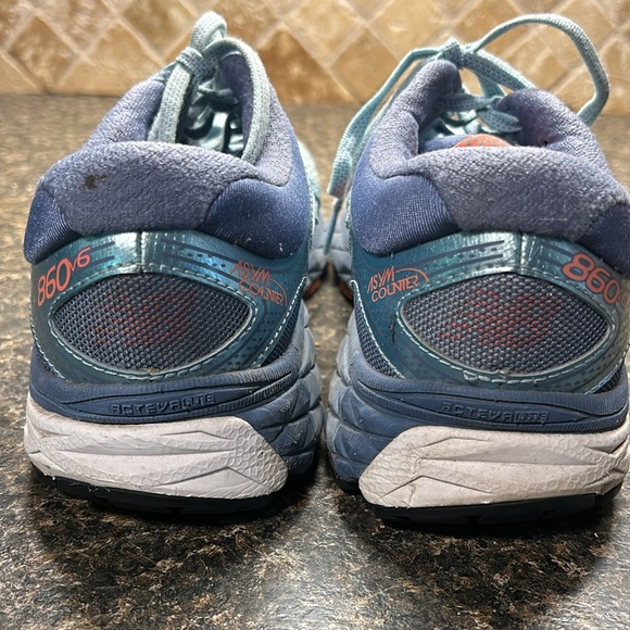 New Balance 860V6 Blue - Picture 4 of 6